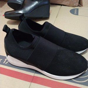 Black Slip shoe sneaker